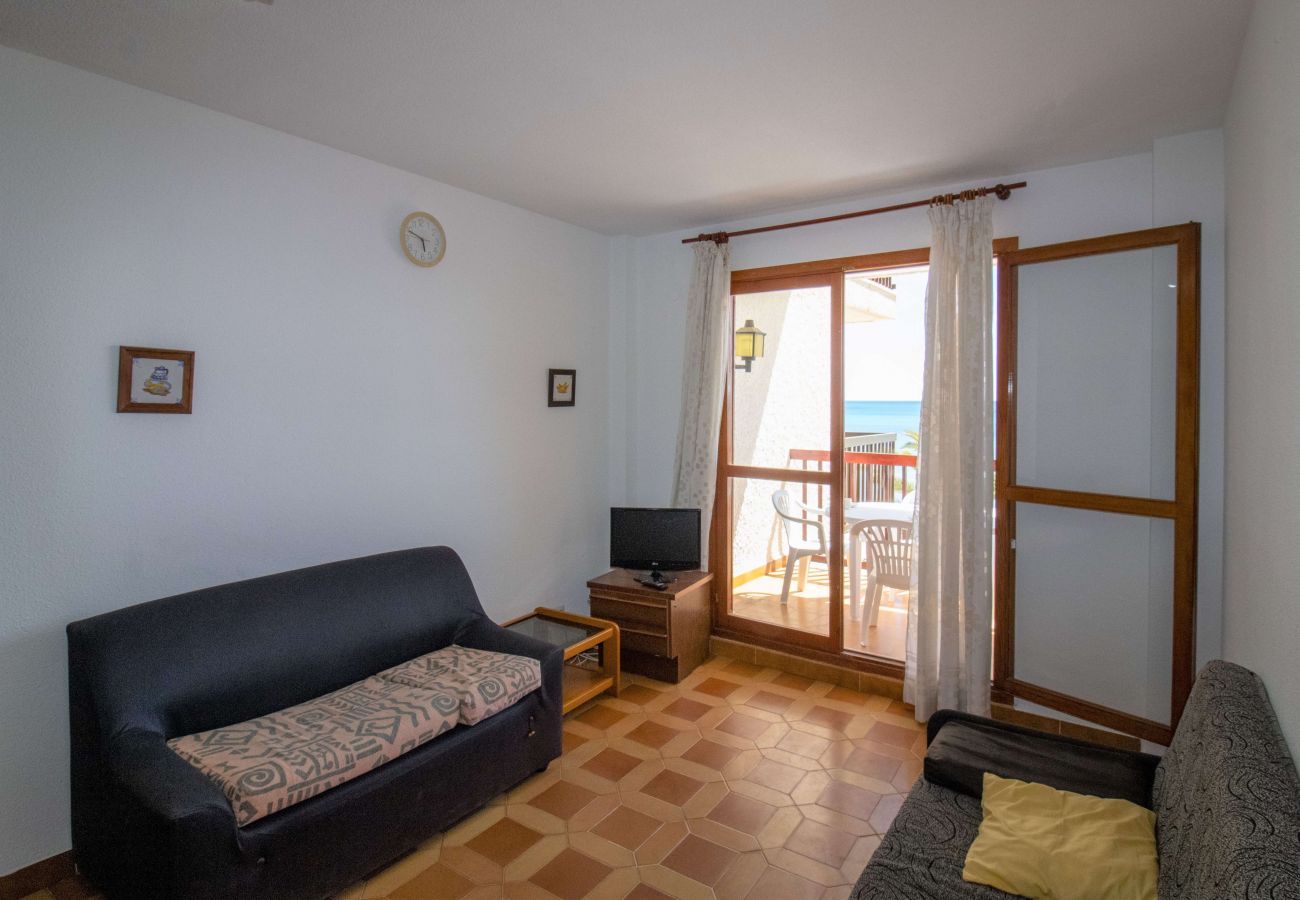 Ferienwohnung in Alcoceber - Apartamento FRONTAL Primera línea PLAYA CARGADOR