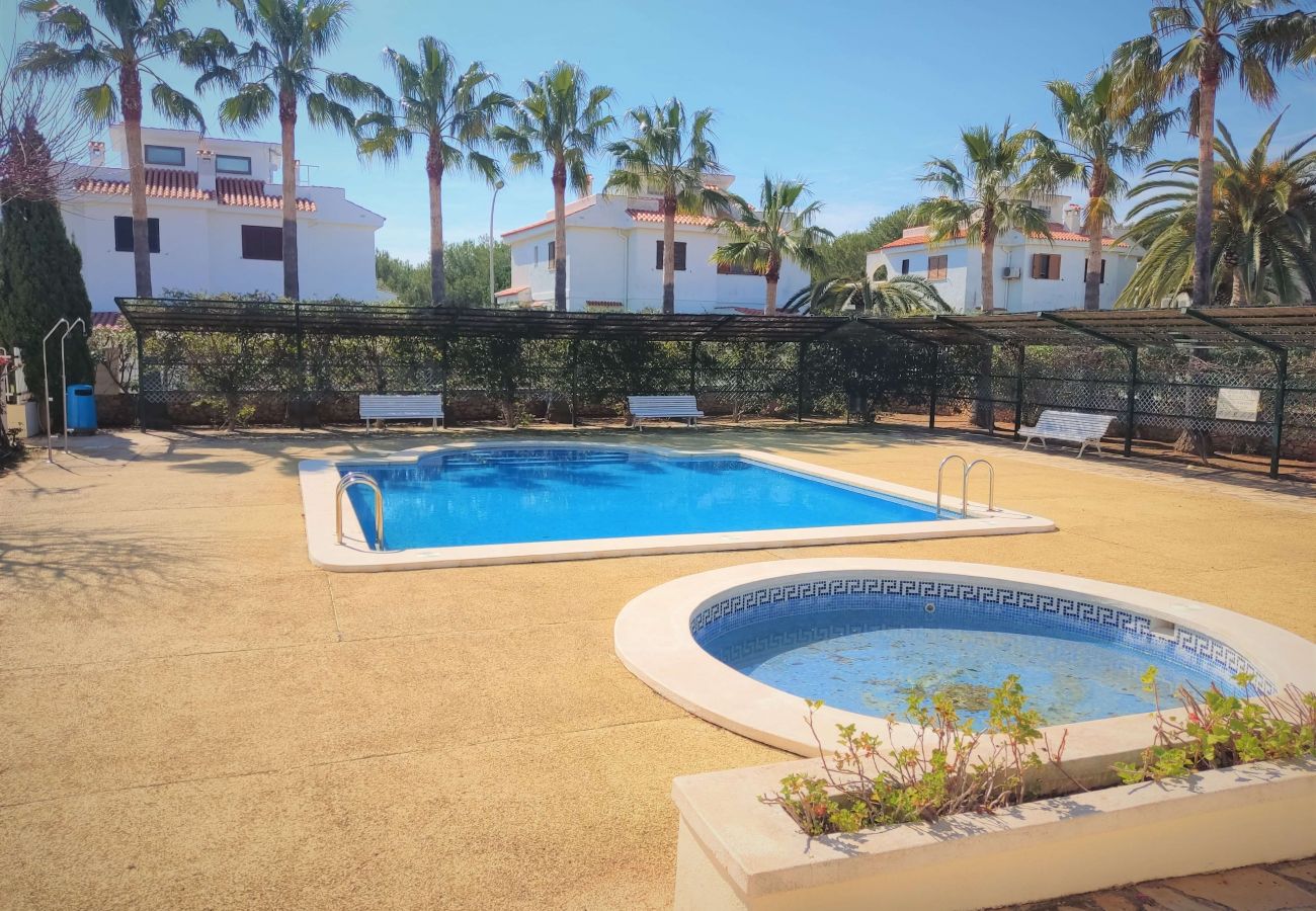 Ferienwohnung in Alcoceber - Planta baja con VISTAS AL MAR - Tres Playas