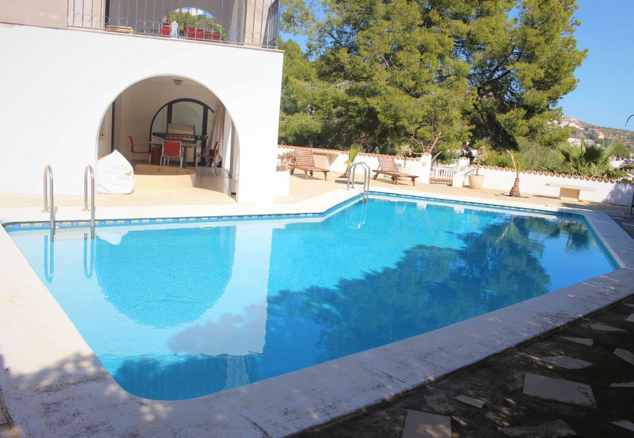 Ferienhaus in Alcoceber - Villa con piscina privada y barbacoa ALCOCEBER