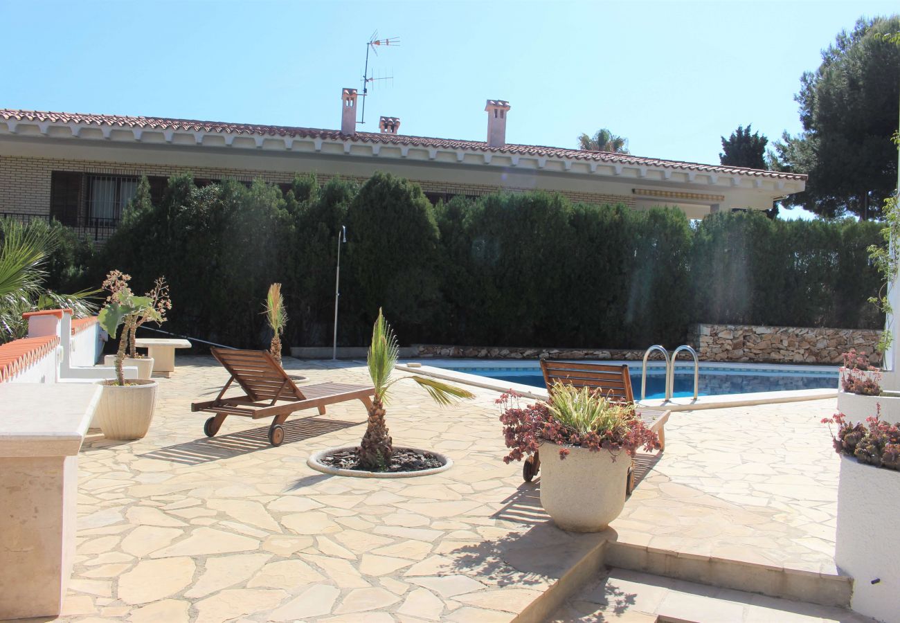 Ferienhaus in Alcoceber - Villa con piscina privada y barbacoa ALCOCEBER