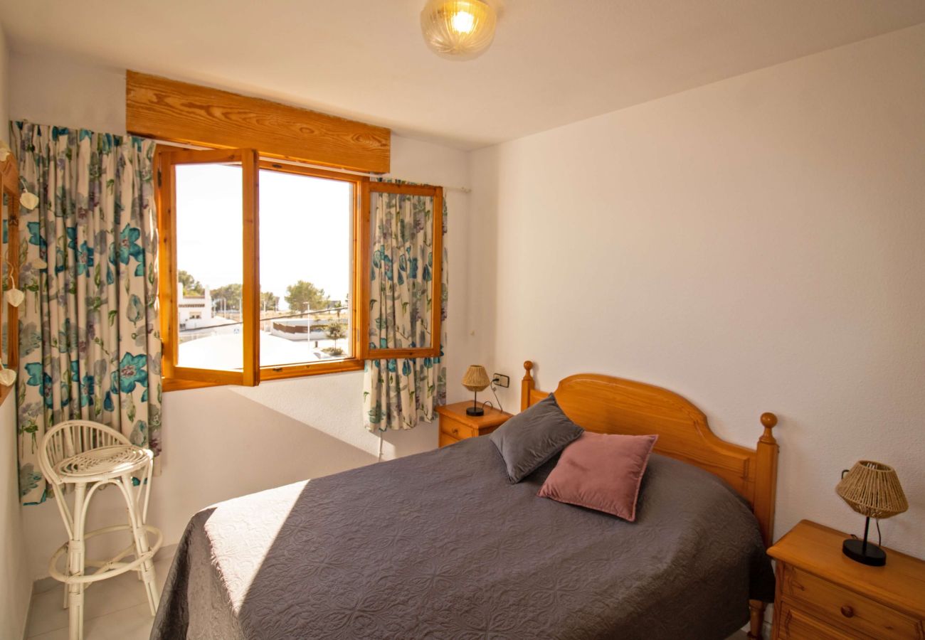 Ferienwohnung in Alcoceber - Apartamento con vistas al mar y WIFI LAS FUENTES