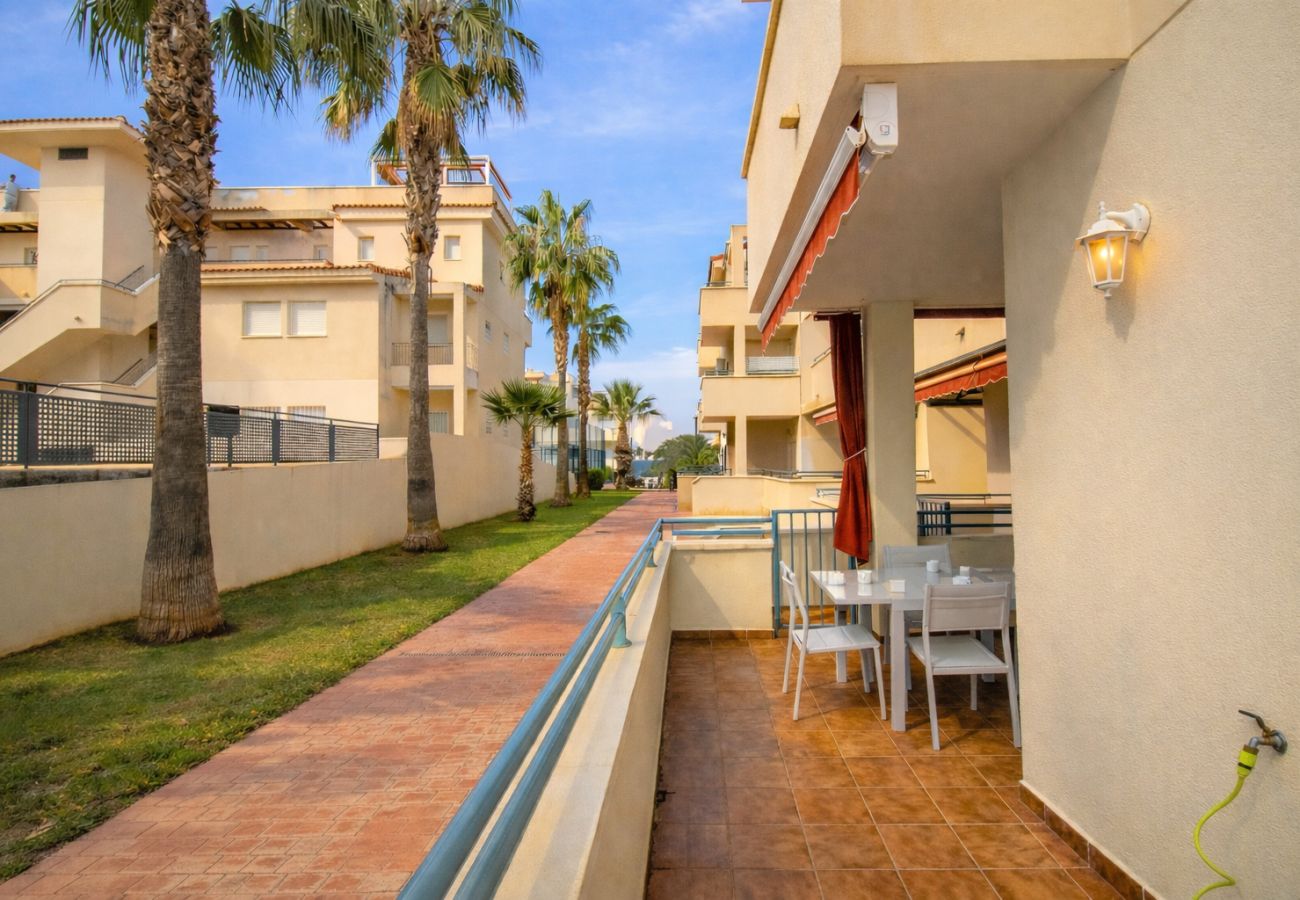 Ferienwohnung in Alcoceber - Bajo con terraza ARENAS Urbanización familiar