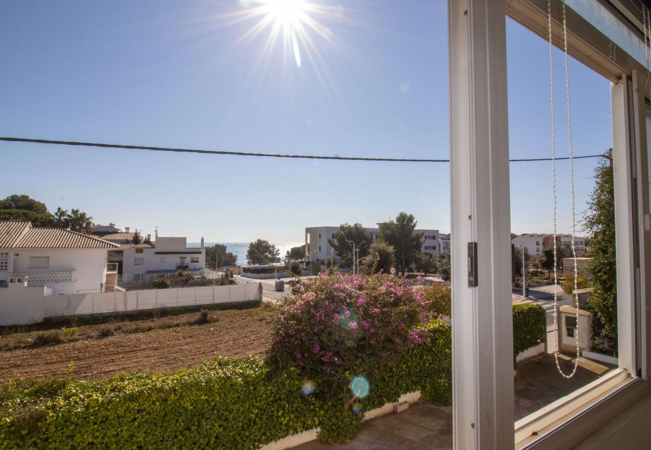 Ferienwohnung in Alcoceber - Playa las Fuentes - Apartamento con WIFI y parking