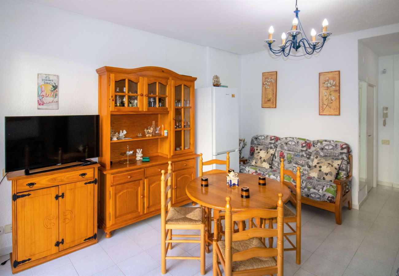 Ferienwohnung in Alcoceber - Bajo con terraza PRIMERA LÍNEA Playa las Fuentes