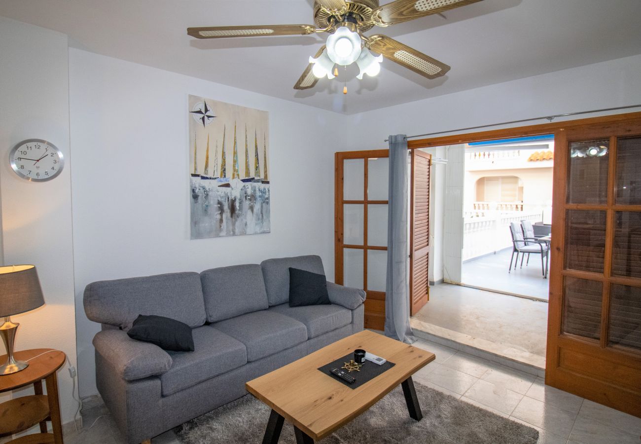 Ferienwohnung in Alcoceber - PLANTA BAJA en Primera línea Playa Cargador