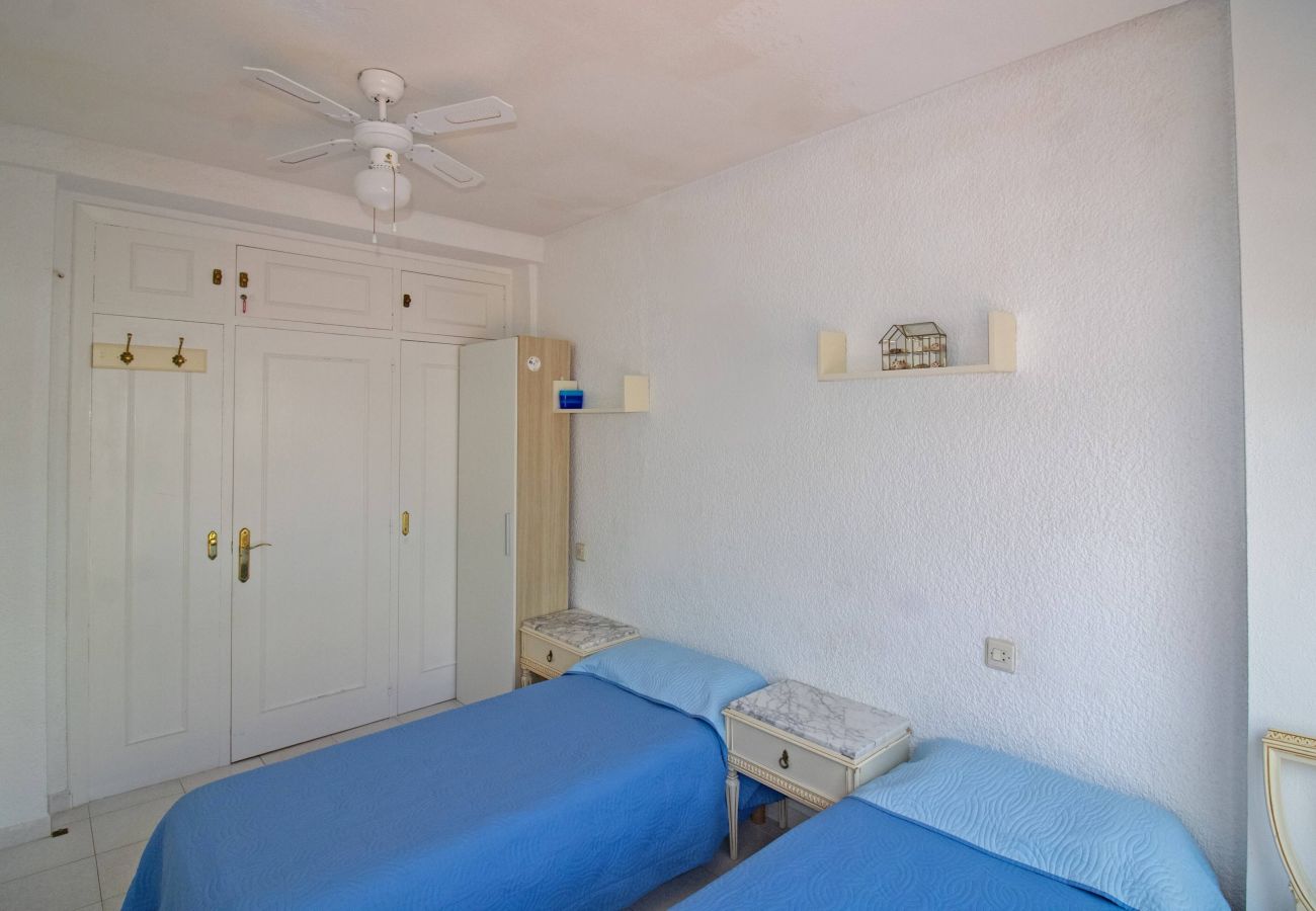 Ferienwohnung in Alcoceber - Planta baja con jardín privado - Primera línea