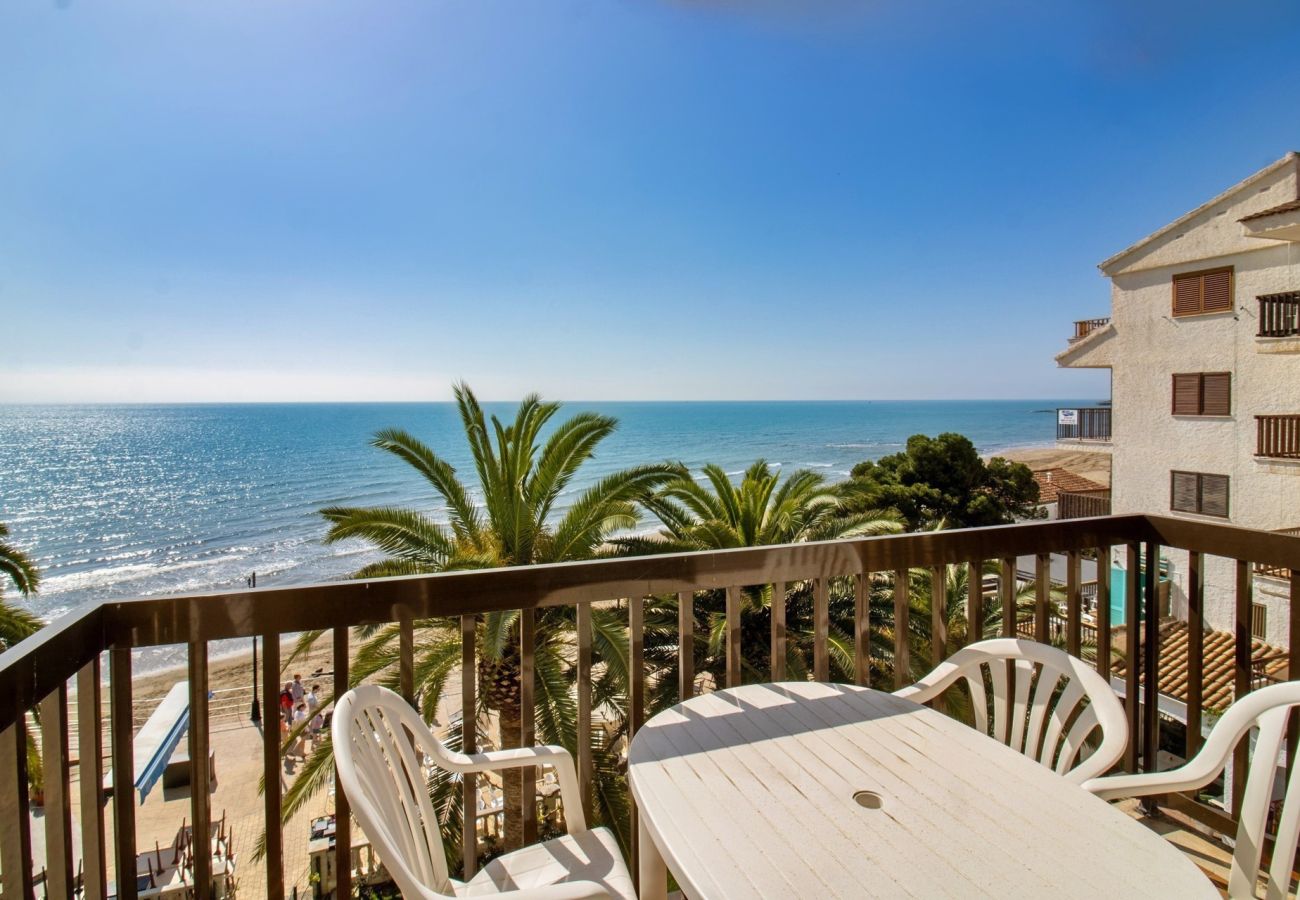 Ferienwohnung in Alcoceber - Primera línea frontal Playa Cargador