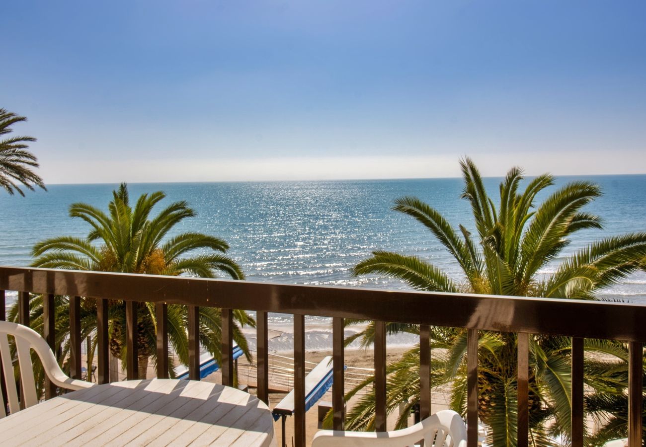 Ferienwohnung in Alcoceber - Primera línea frontal Playa Cargador