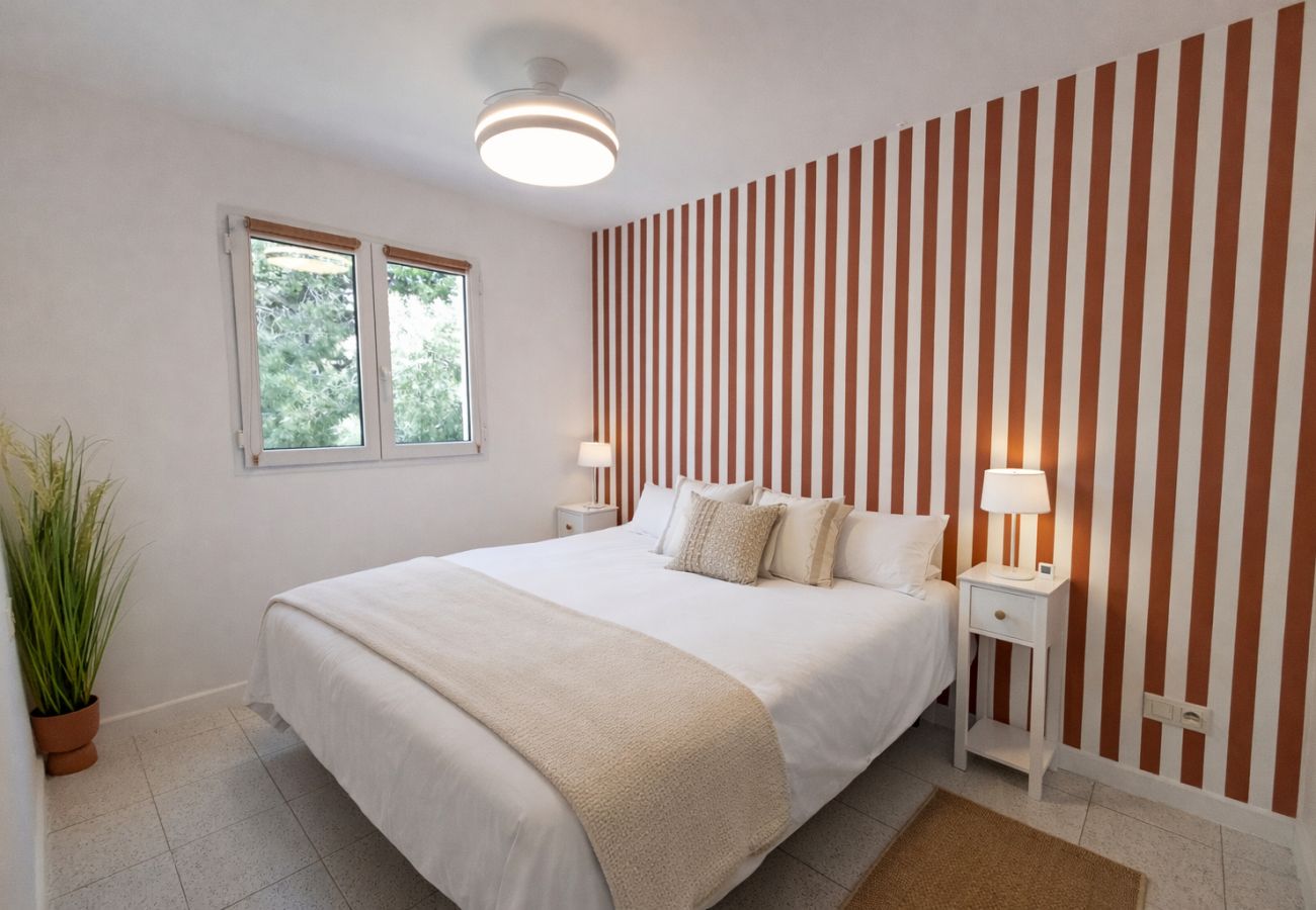 Ferienwohnung in Alcoceber - Fuentesol - Apartamento con piscina