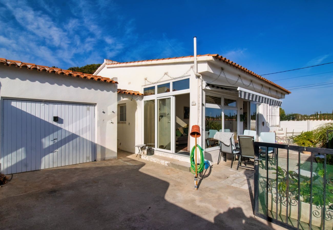 Villa in Alcoceber - Casa Mediterránea con Chill Out y Barbacoa