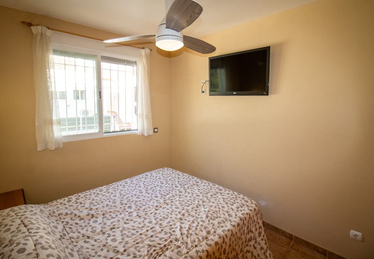 Ferienwohnung in Alcoceber - Bajo Duplex en primera línea de mar - Alcossebre