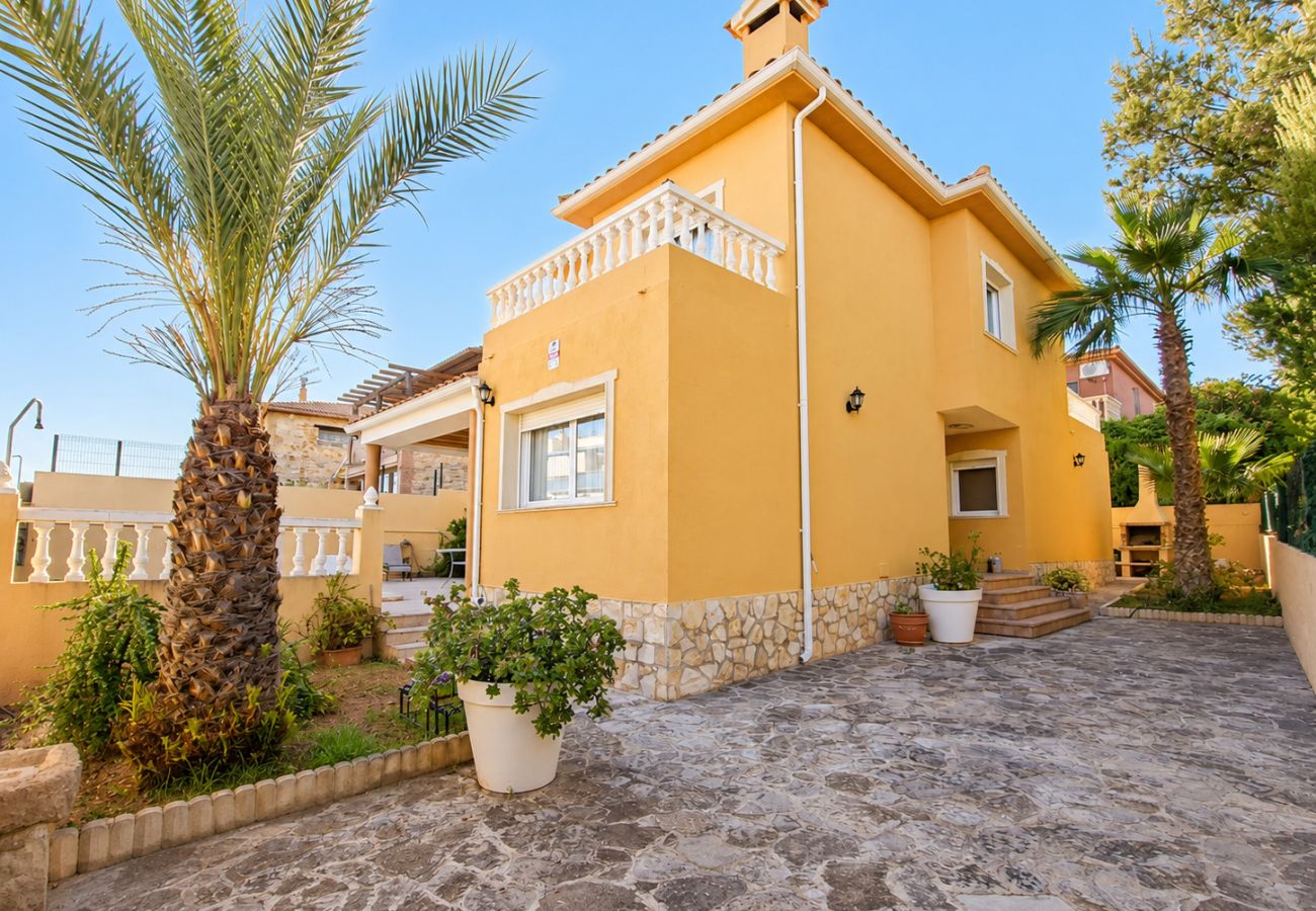 Villa in Alcoceber - Villa con piscina en la playa Cargador