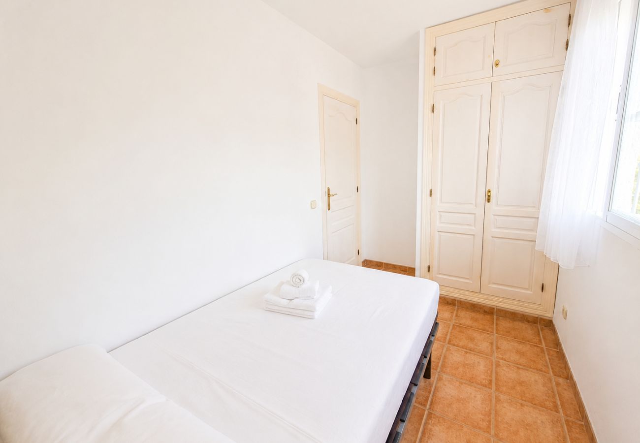 Ferienhaus in Alcoceber - Villa Tres Playas | Gran patio privado · Piscina ·