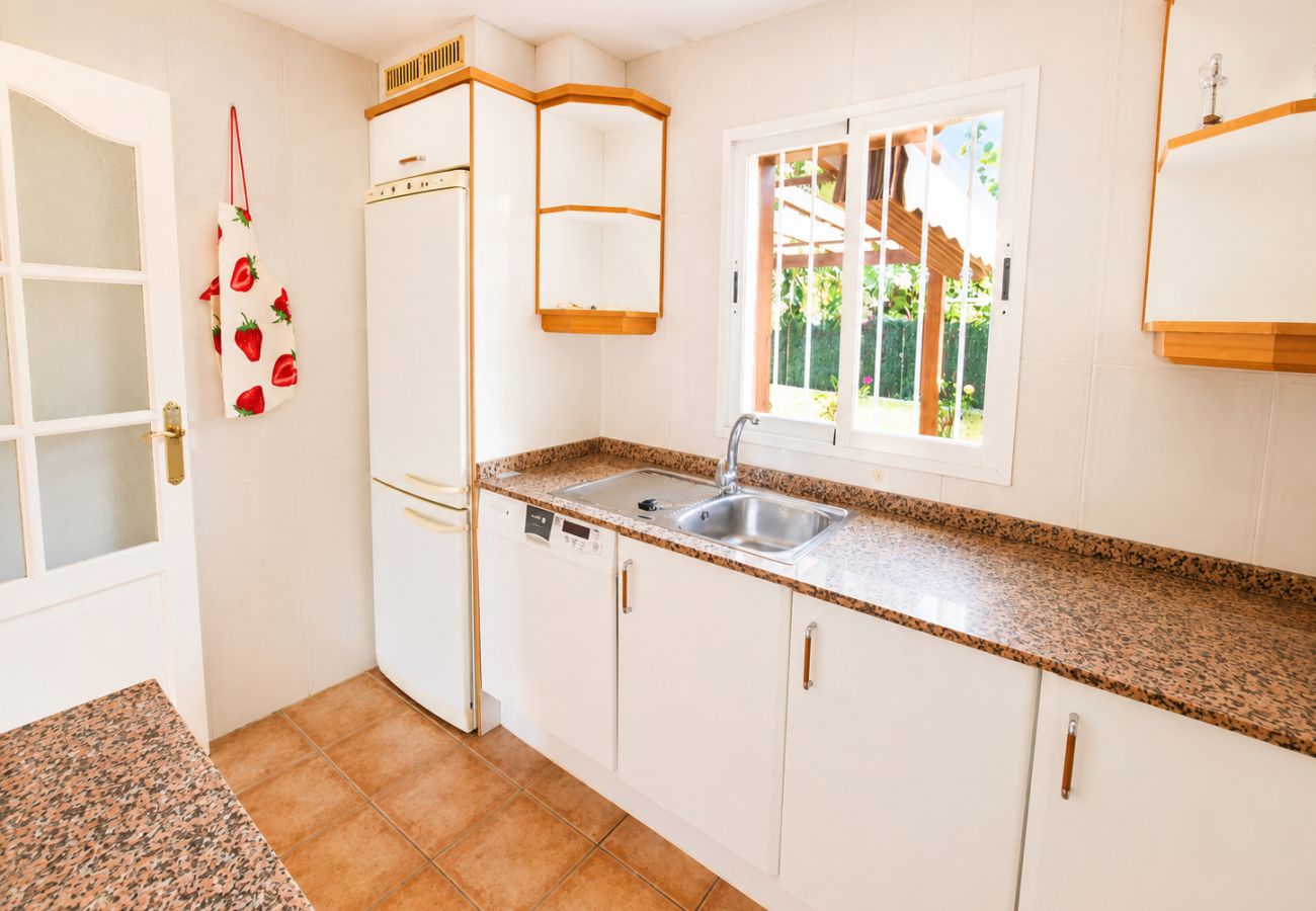 Ferienhaus in Alcoceber - Villa Tres Playas | Gran patio privado · Piscina ·