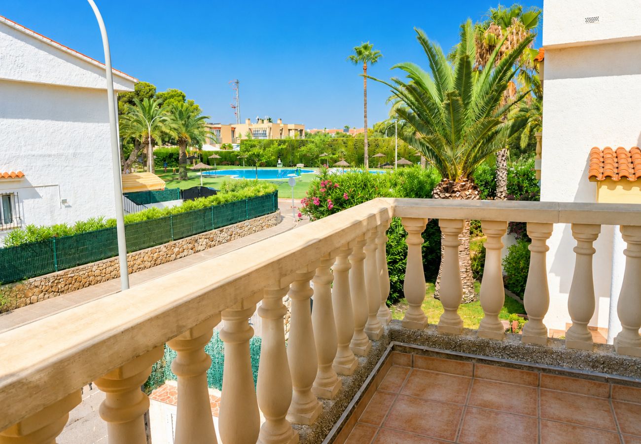 Ferienhaus in Alcoceber - Villa Tres Playas | Gran patio privado · Piscina ·