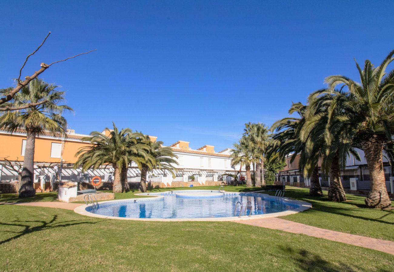 Townhouse in Alcocebre / Alcossebre - Adosado familiar Palm Beach II 79 ALCOSSEBRE