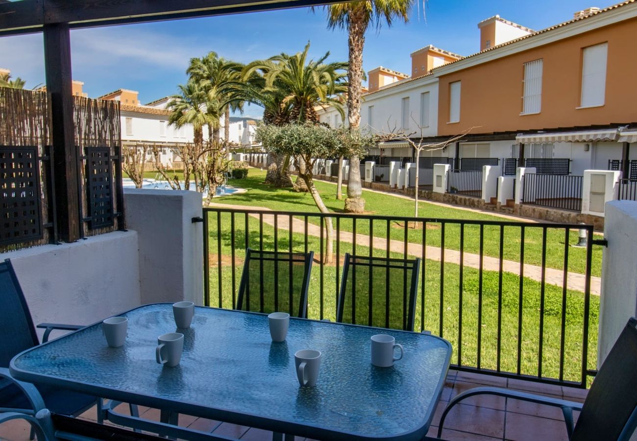 Townhouse in Alcocebre / Alcossebre - Adosado familiar Palm Beach 130 ALCOSSEBRE