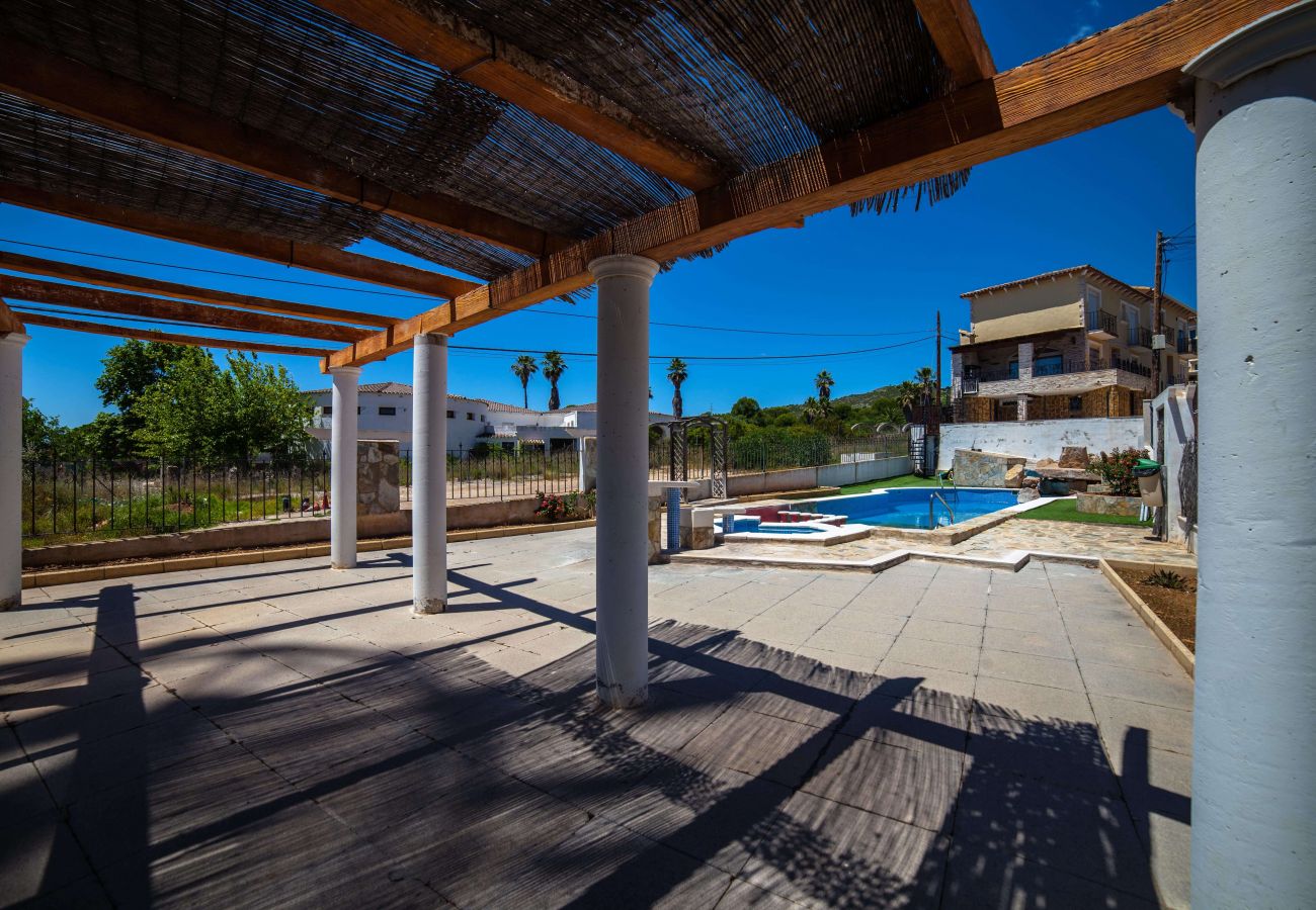 Townhouse in Alcocebre / Alcossebre - Adosado con piscina ARALAR Alcoceber