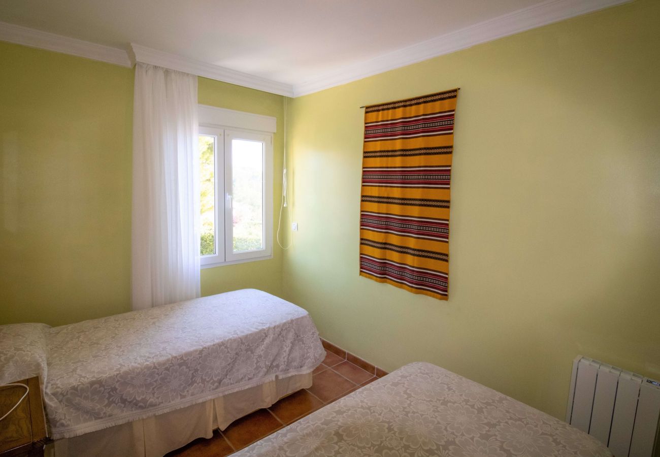 Townhouse in Alcocebre / Alcossebre - Adosado con piscina ARALAR Alcoceber