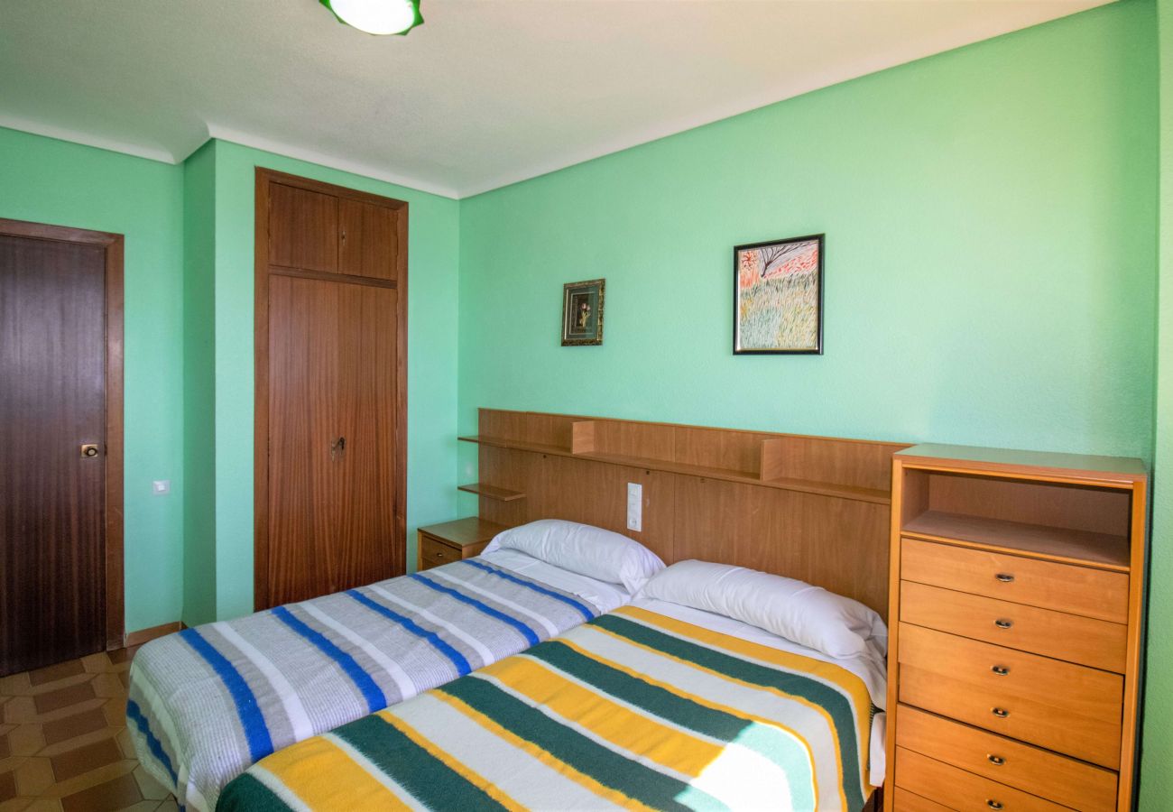 Apartment in Alcocebre / Alcossebre - APARTAMENTO EN PRIMERA LÍNEA Playa Cargador