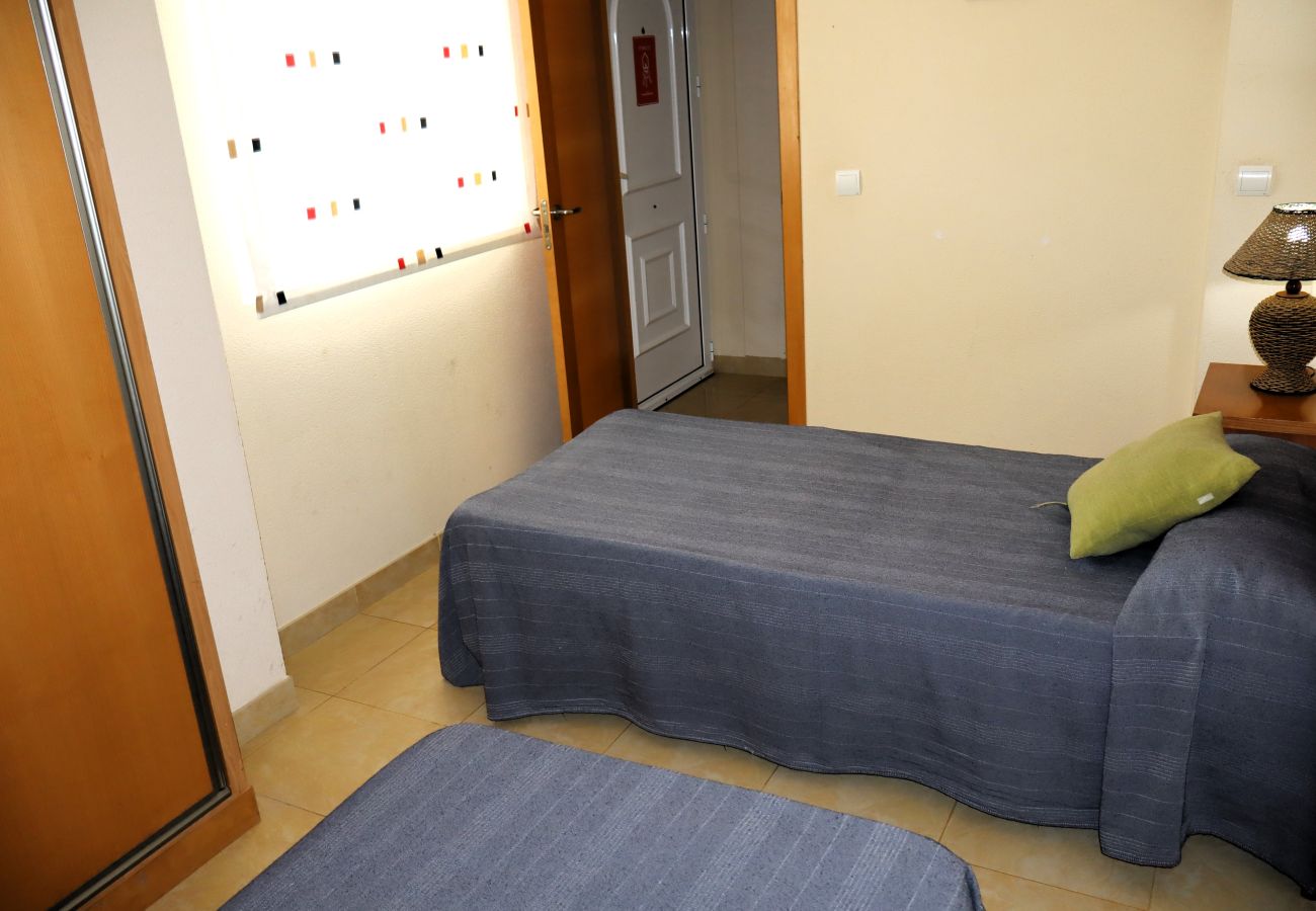 Apartment in Peñiscola - P. Maritimo 3º Pta 15 * LEK