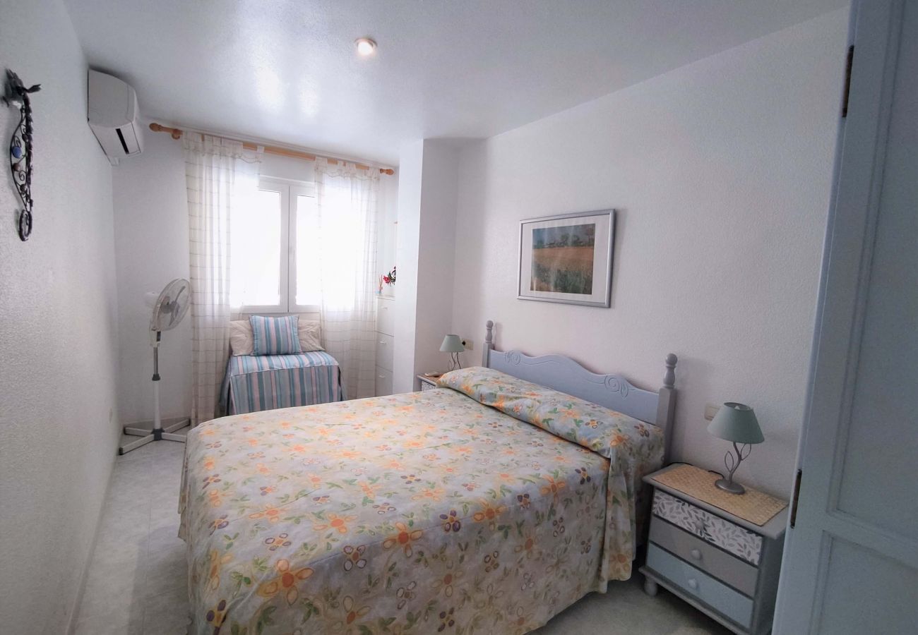 Apartment in Alcocebre / Alcossebre - CALA MONTERO Primera línea Playa Cargador