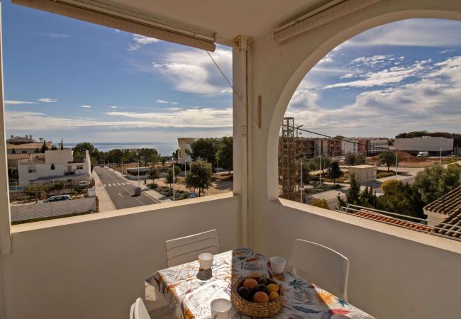  in Alcoceber / Alcossebre - Apartamento con vistas al mar y WIFI LAS FUENTES