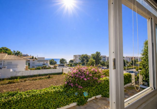  in Alcoceber / Alcossebre - Playa las Fuentes - Apartamento con WIFI y parking