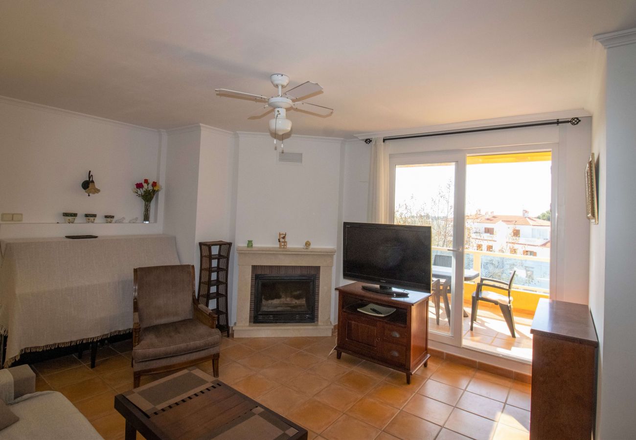 Apartment in Alcocebre / Alcossebre - Apartamento Playa Cargador con parking y piscina