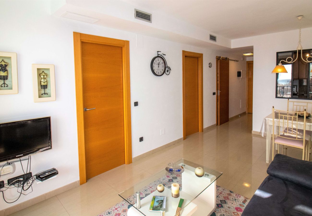 Apartment in Alcocebre / Alcossebre - Apartamento superior PARKING Y AIRE Centro 