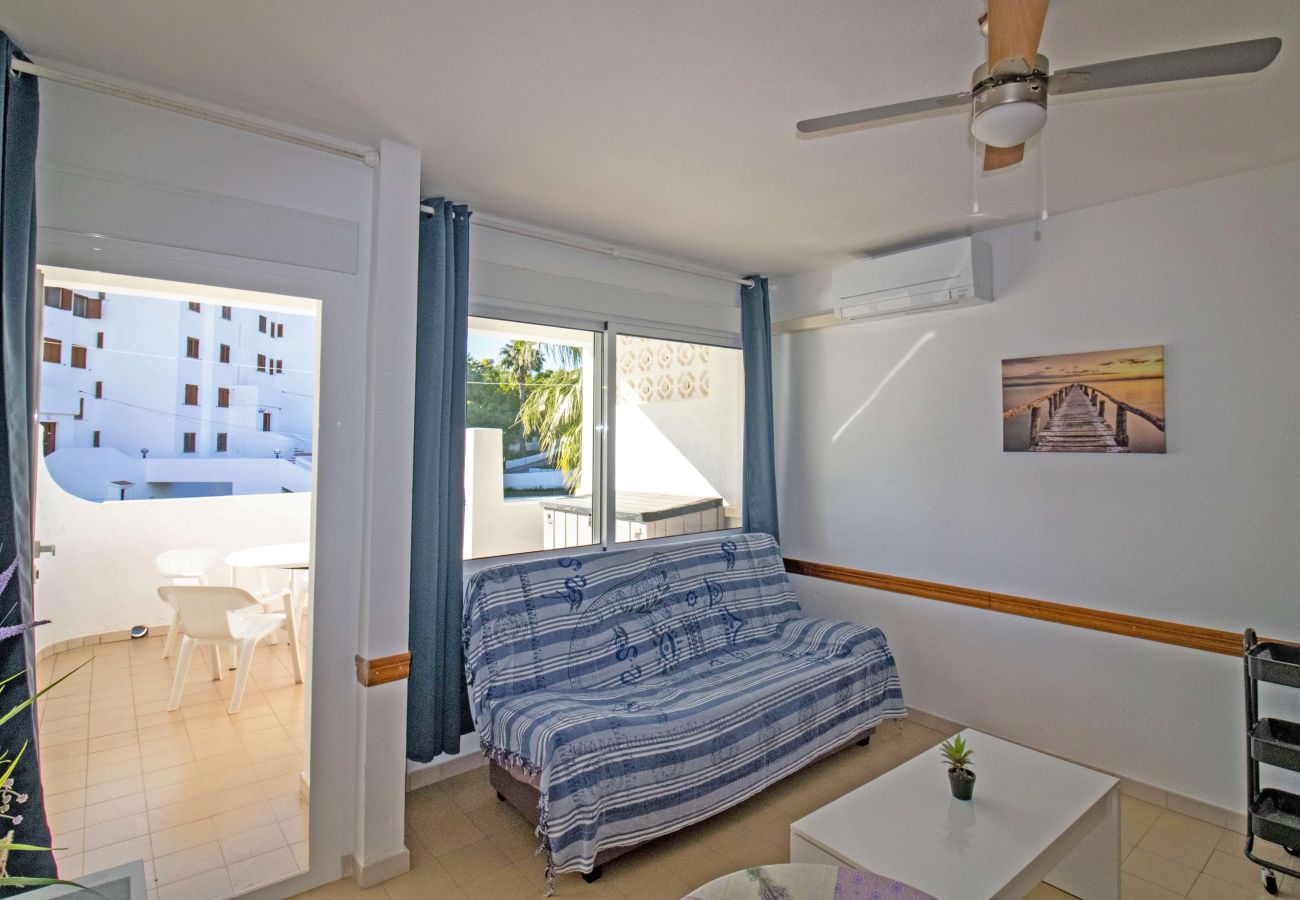 Studio in Alcocebre / Alcossebre - Estudio con WiFi y aire a 200 metros de la playa