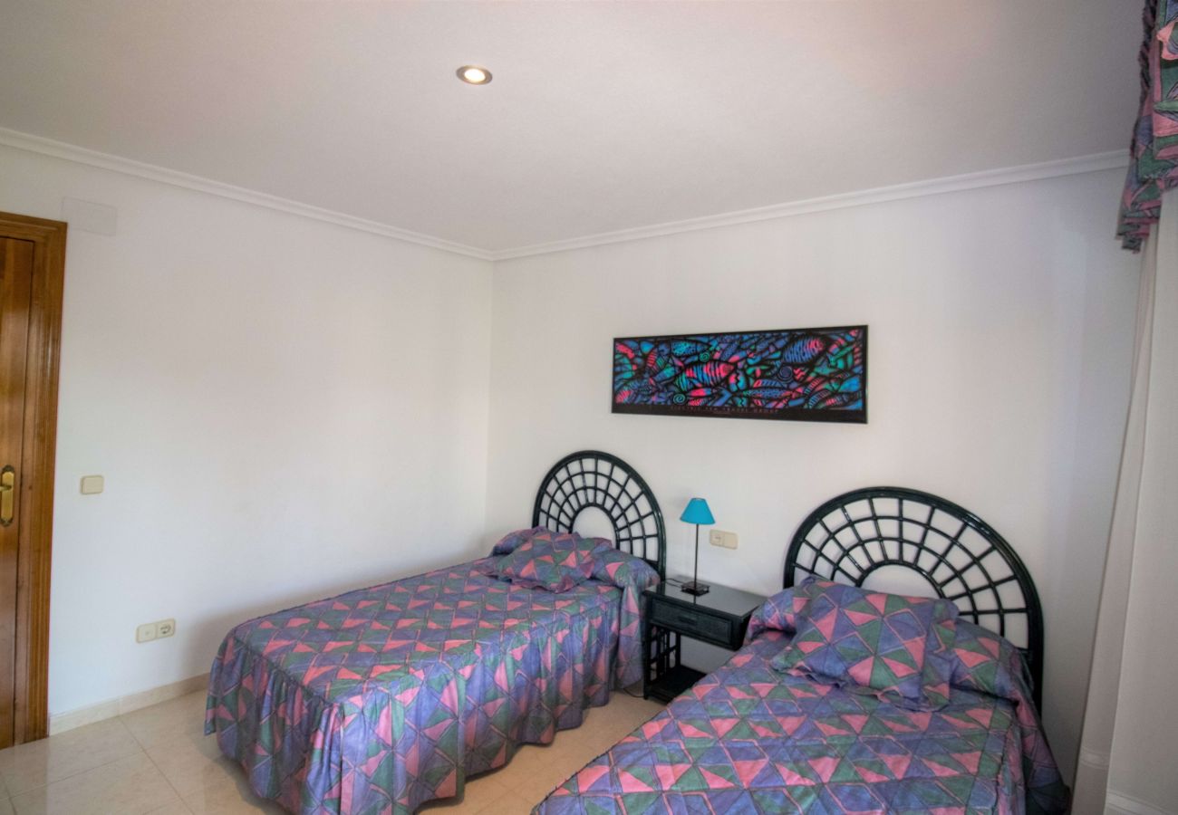 Villa in Alcocebre / Alcossebre - Villa con jardín privado - CALA BLANCA