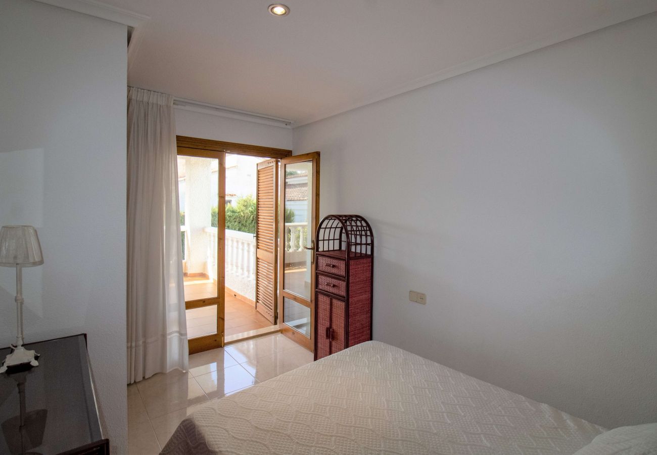 Villa in Alcocebre / Alcossebre - Villa con jardín privado - CALA BLANCA