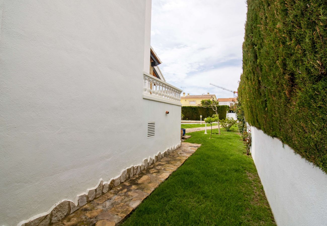 Villa in Alcocebre / Alcossebre - Villa con piscina , jardín y Barbacoa Alcossebre