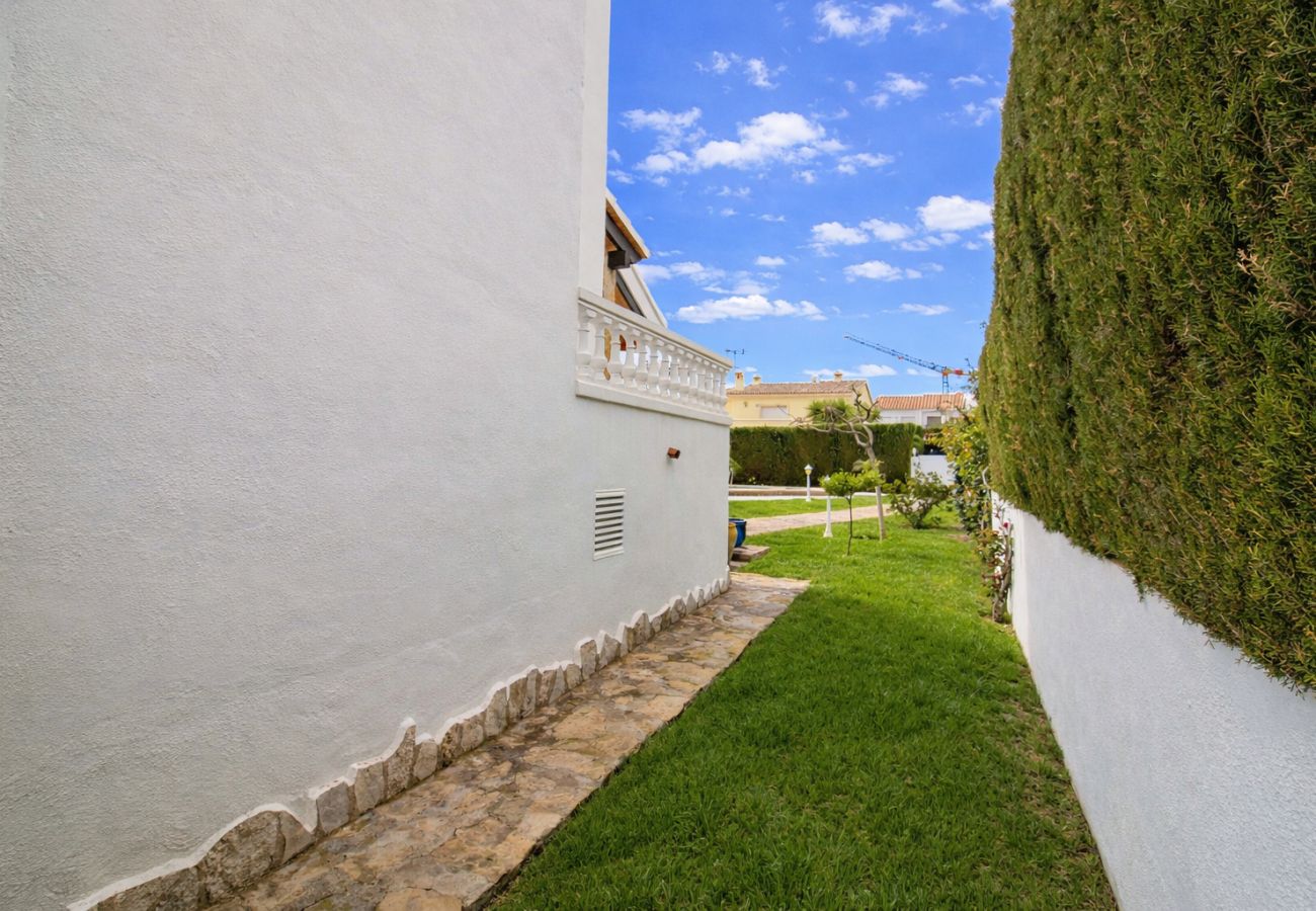 Villa in Alcocebre / Alcossebre - Villa con piscina , jardín y Barbacoa Alcossebre