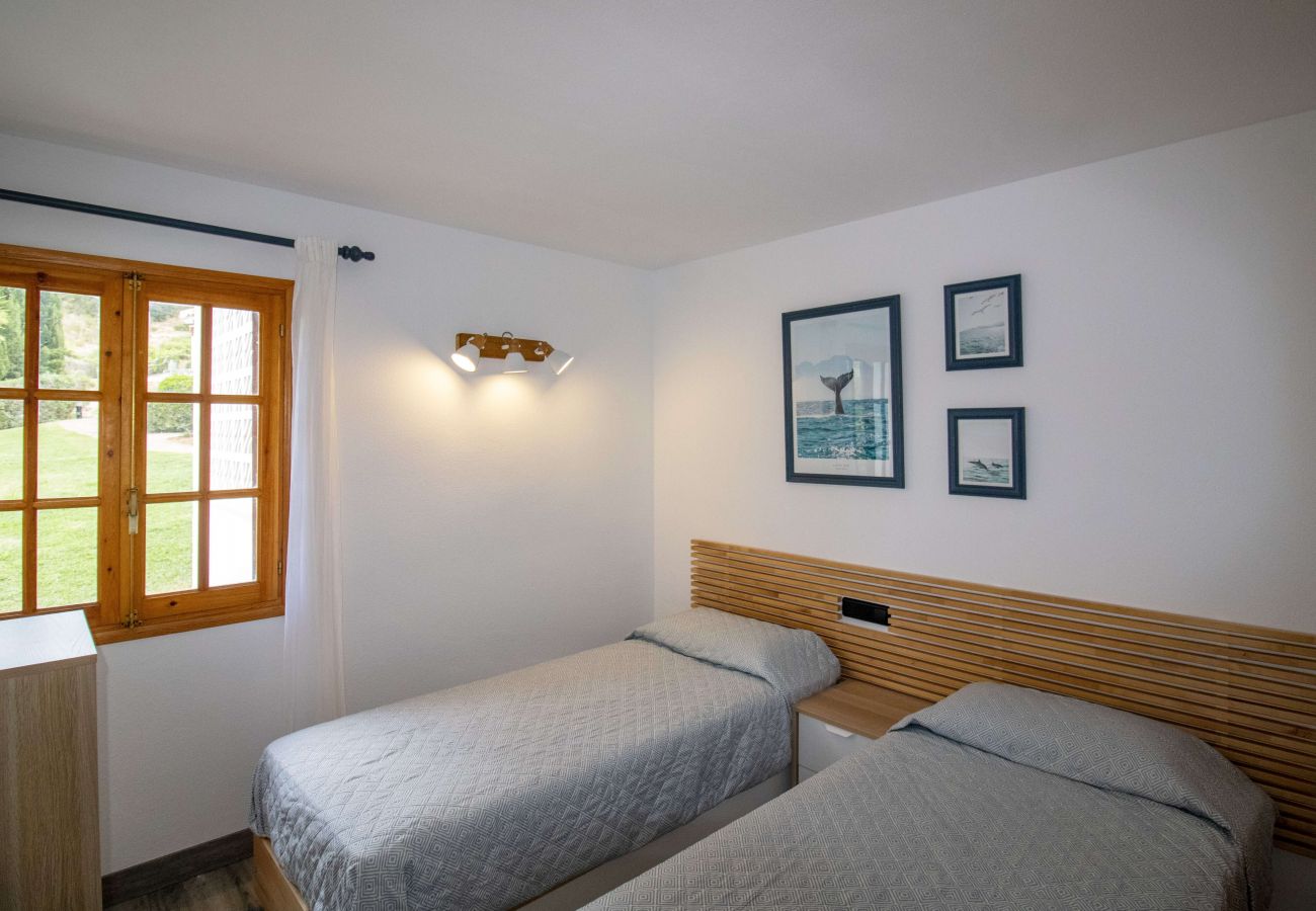 Townhouse in Alcocebre / Alcossebre - Adosado con jardín y piscina Haciendas Alcossebre