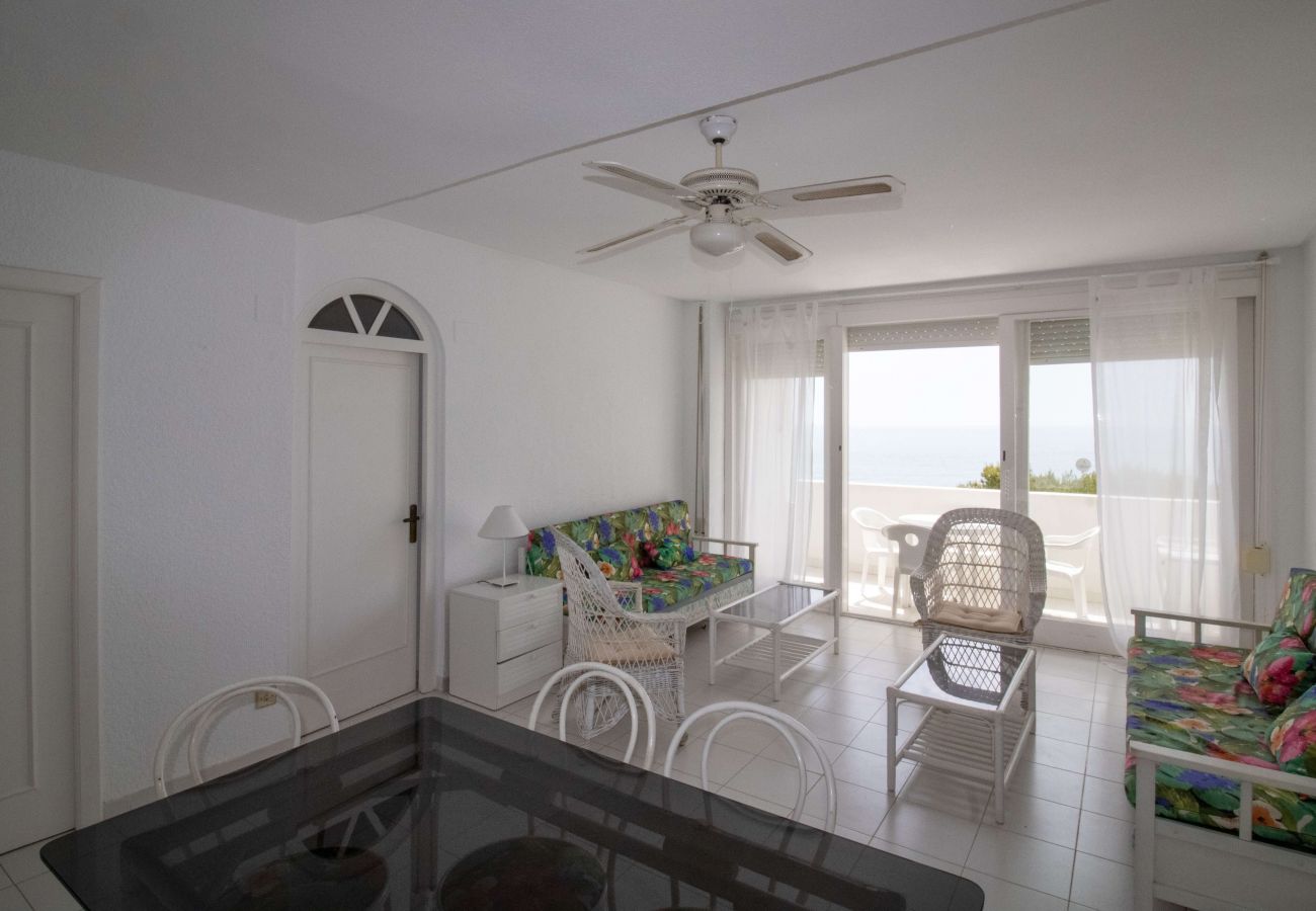 Apartment in Alcocebre / Alcossebre - Apartamento frontal al mar - LAS FUENTES