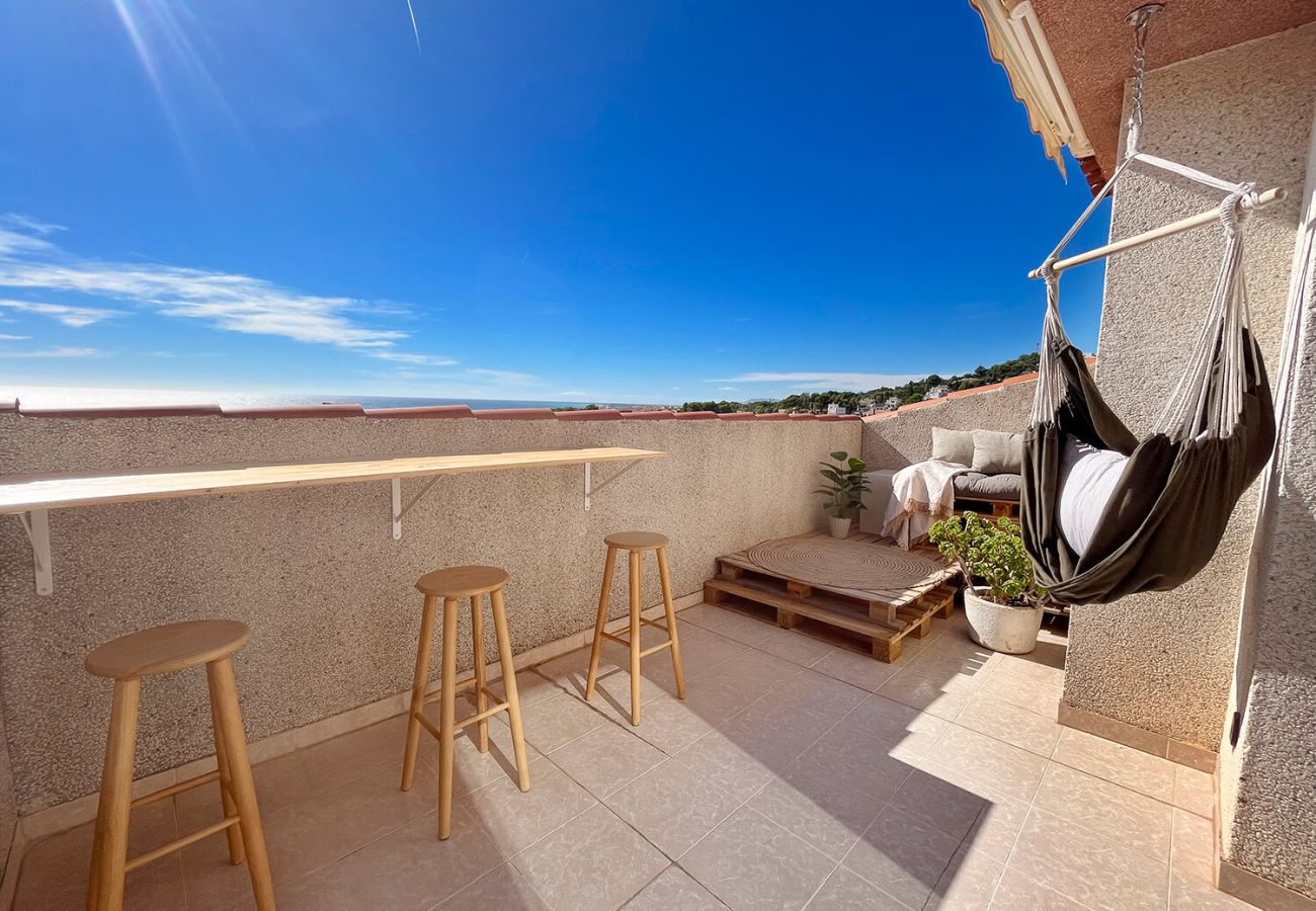Apartment in Alcocebre / Alcossebre - TERRAZA AZUL - Atico con vistas al mar