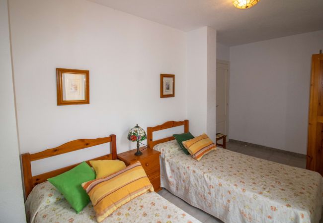 Apartment in Alcocebre / Alcossebre - Playa Cargador - Atico con terraza y piscina