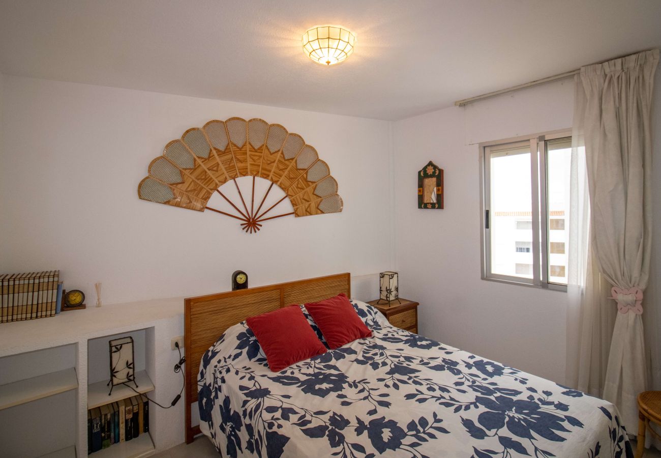 Apartment in Alcocebre / Alcossebre - Playa Cargador - Atico con terraza y piscina