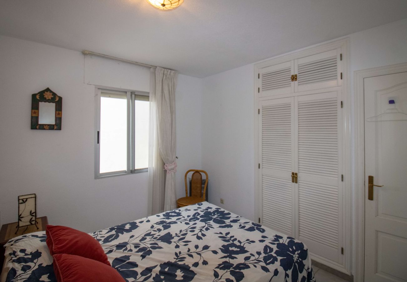 Apartment in Alcocebre / Alcossebre - Playa Cargador - Atico con terraza y piscina