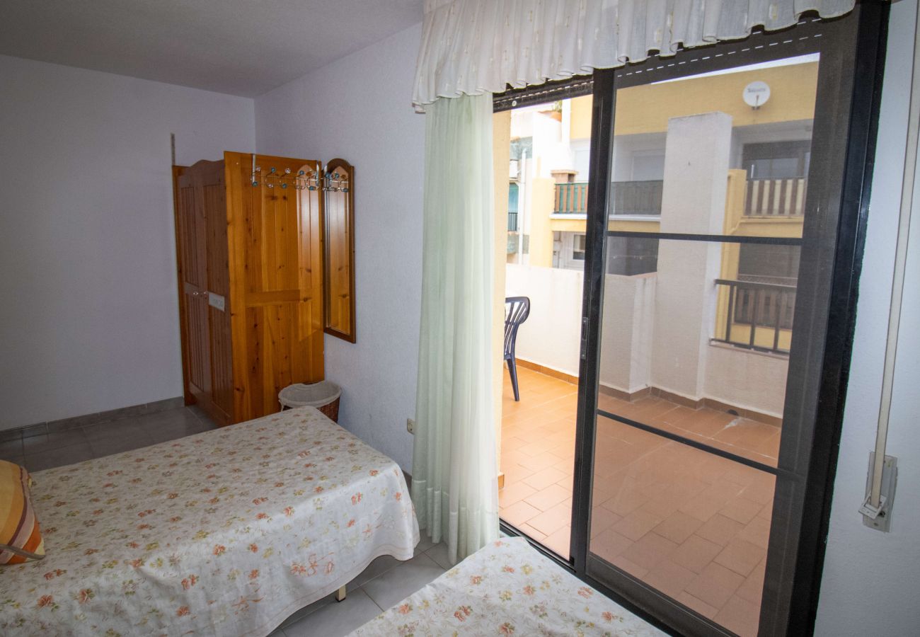 Apartment in Alcocebre / Alcossebre - Playa Cargador - Atico con terraza y piscina