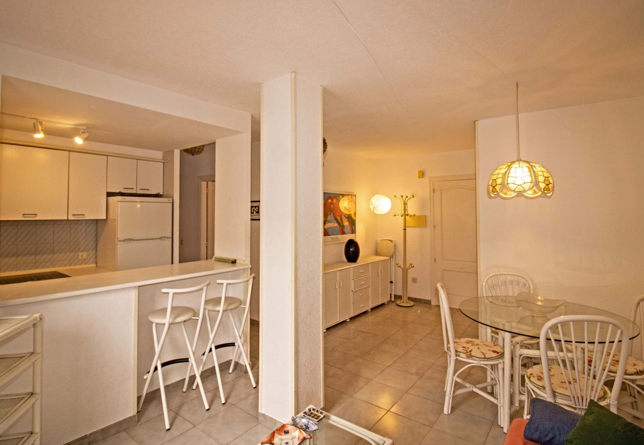 Apartment in Alcocebre / Alcossebre - Playa Cargador - Atico con terraza y piscina