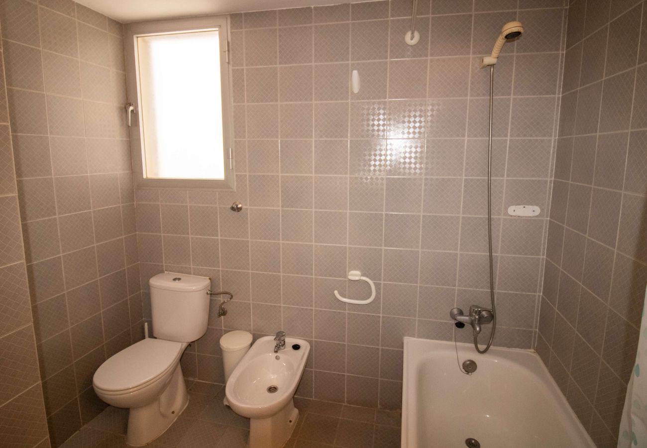 Apartment in Alcocebre / Alcossebre - Playa Cargador - Atico con terraza y piscina