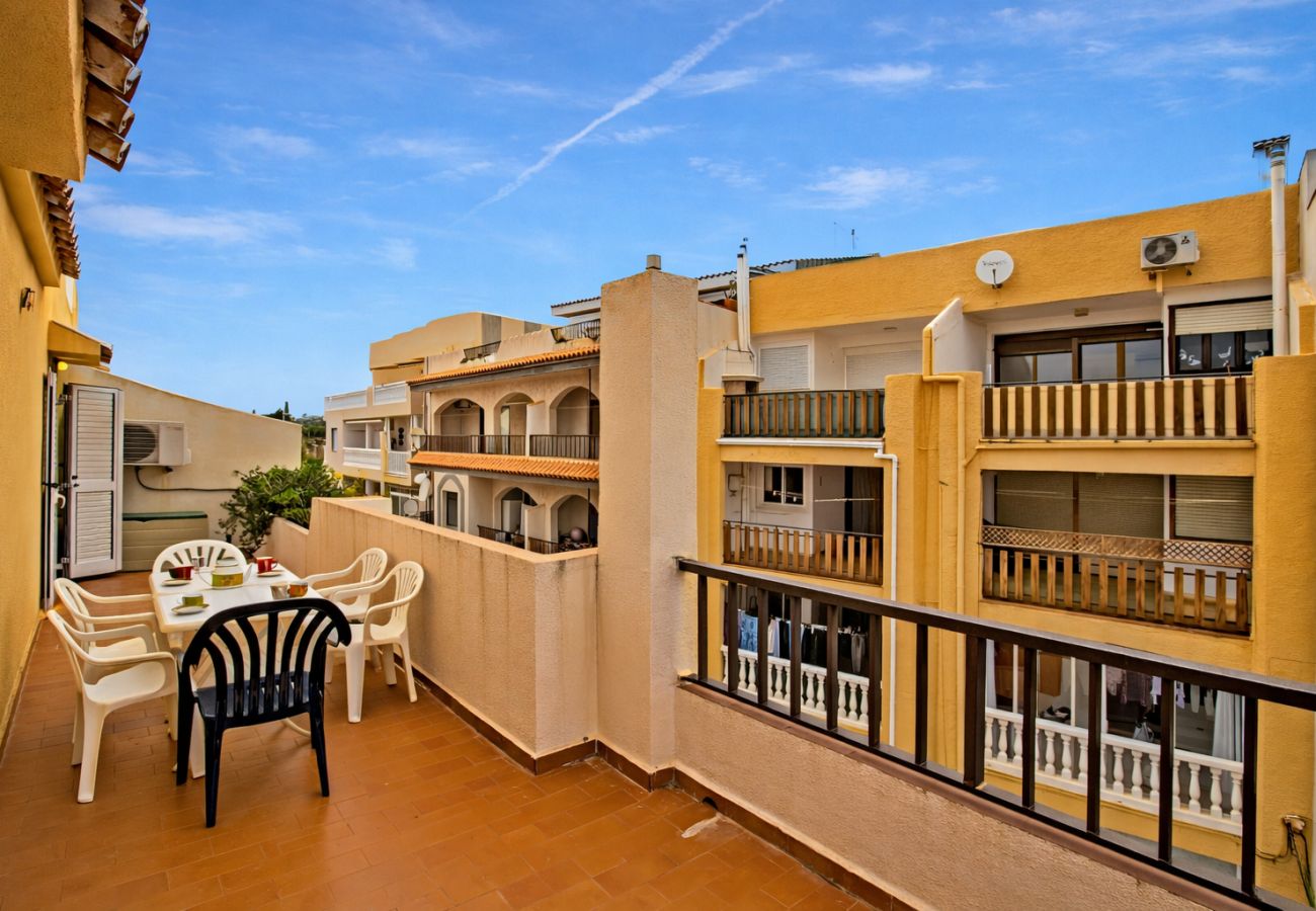 Apartment in Alcocebre / Alcossebre - Playa Cargador - Atico con terraza y piscina