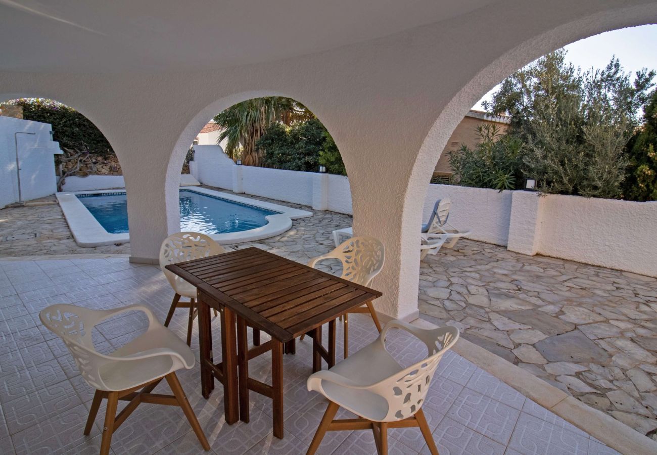 Villa in Alcocebre / Alcossebre - VILLA SOL Y MAR  con piscina privada