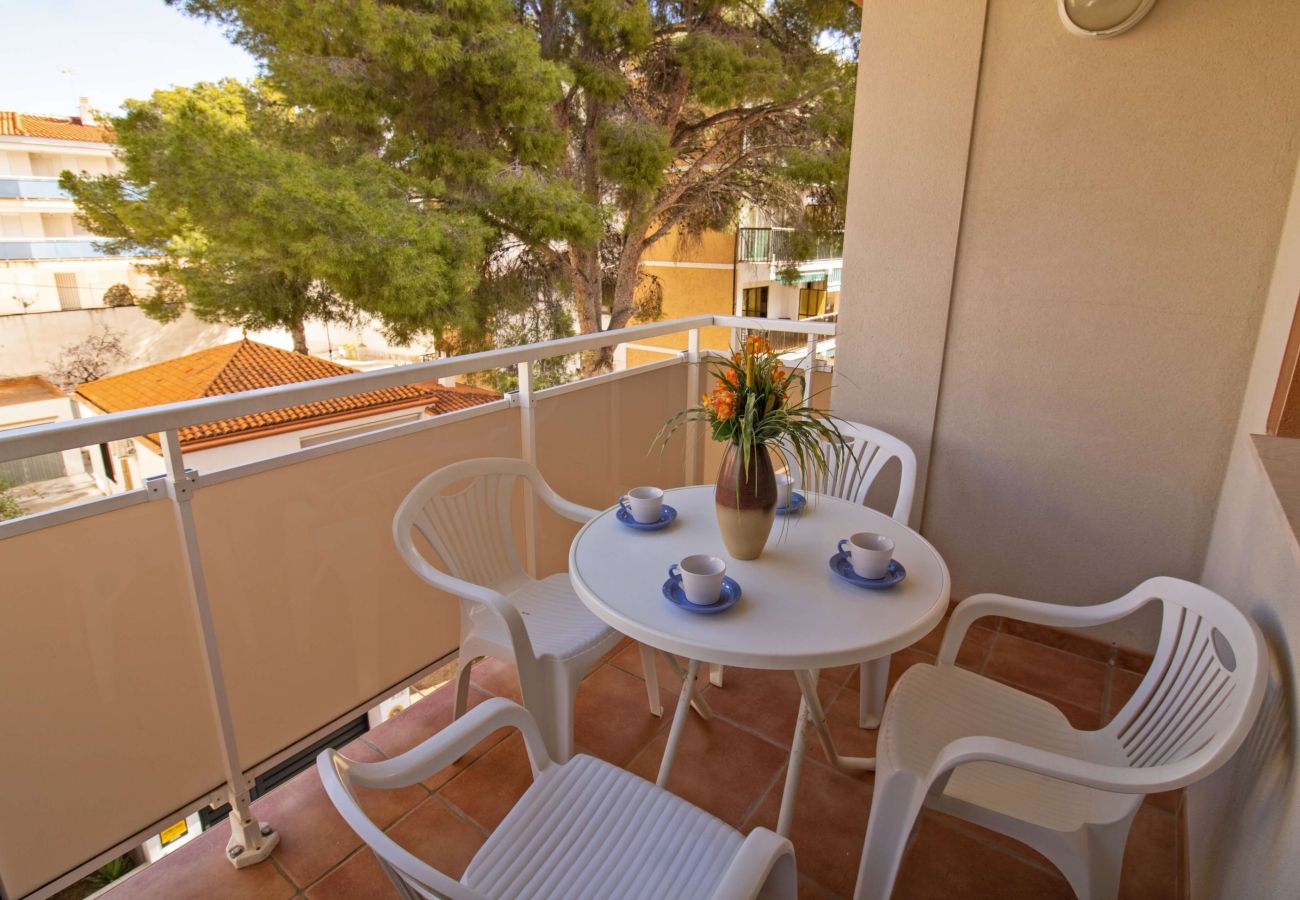 Apartment in Alcocebre / Alcossebre - Playa Cargador - Apartamento con A/A y terraza