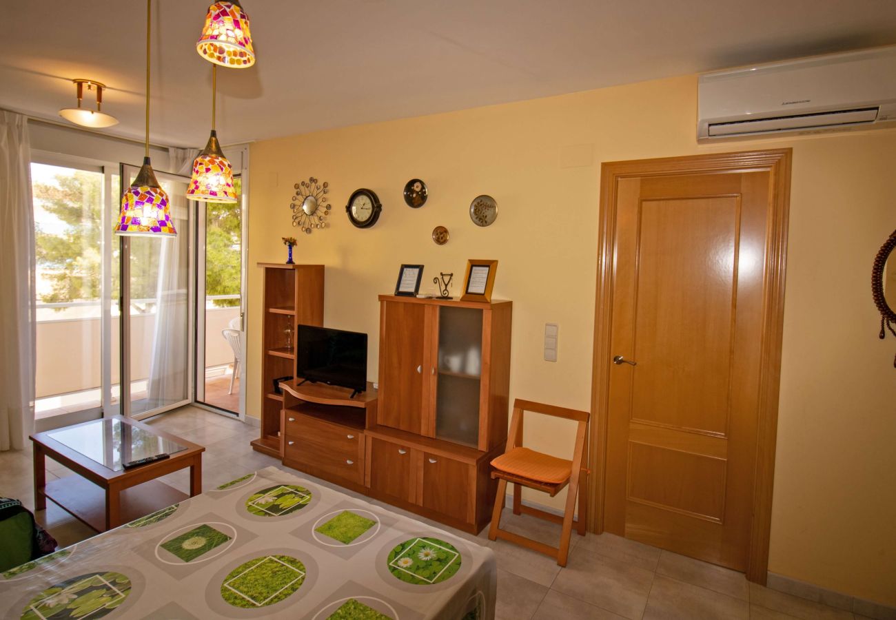 Apartment in Alcocebre / Alcossebre - Playa Cargador - Apartamento con A/A y terraza