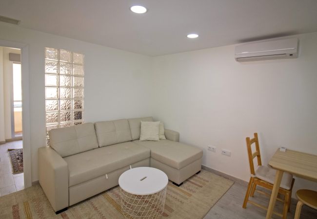 Apartment in Alcocebre / Alcossebre - El Arenal - Primera línea Playa Cargador