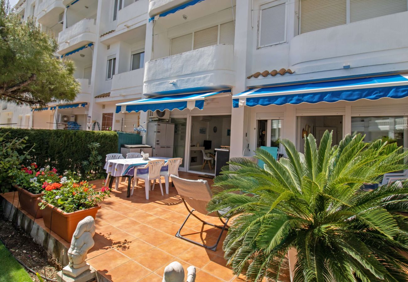 Apartment in Alcocebre / Alcossebre - Planta baja con jardín privado - Primera línea
